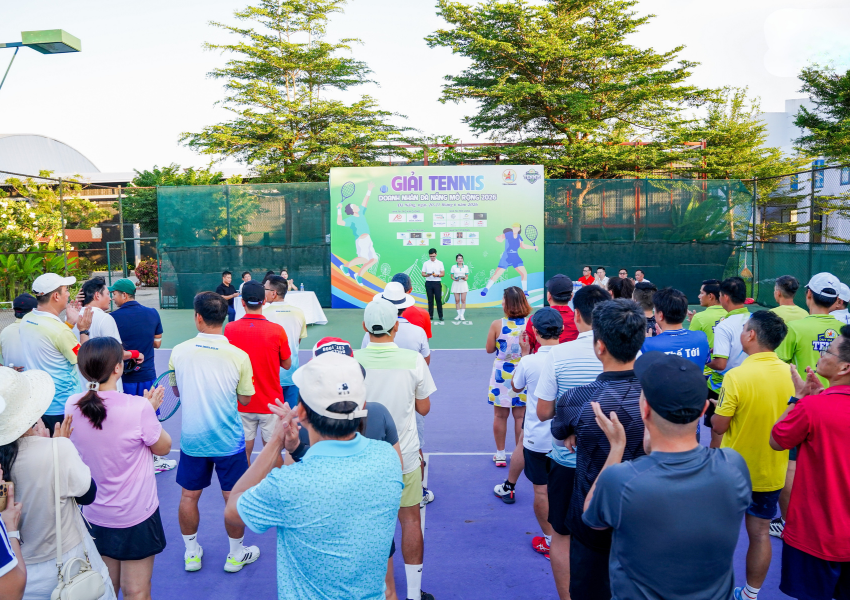 an-dat-phat-nha-tai-tro-kim-cuong-giai-tennis-doanh-nhan-da-nang-2026